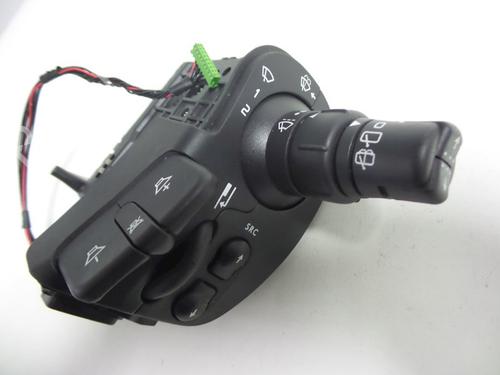 Used Steering column stalk RENAULT GRAND SCÉNIC II (JM0/1_) 1.5 dCi (JM1E) (106 hp) 22457958