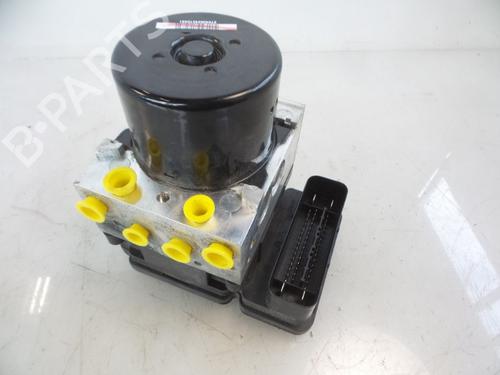 Used ABS pump VOLVO V60 I (155) 1.6 DRIVe (114 hp) 22480307
