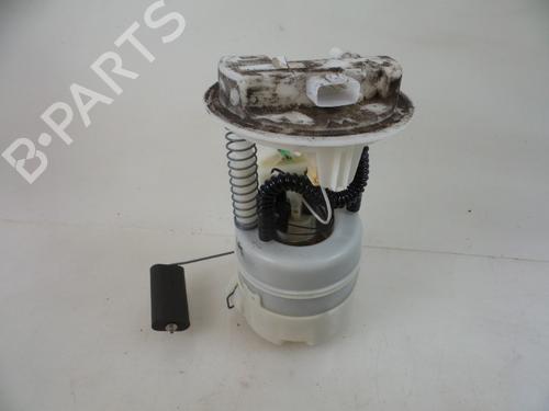 Used Fuel pump RENAULT CLIO III (BR0/1, CR0/1) 1.4 16V (98 hp) 22476843