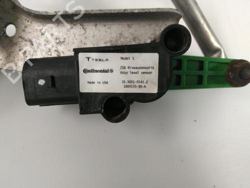 Elektronisk sensor TESLA MODEL S (5YJS) 60 | BP22930902M84
