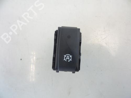 Used Switch RENAULT MEGANE III Grandtour (KZ0/1) 1.5 dCi (KZ09, KZ0D, KZ1G, KZ29, KZ14, KZ1W, KZ10, KZ1F,... (110 hp) 22482024