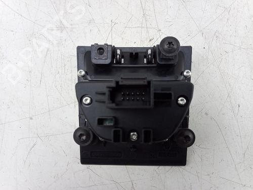 Switch PORSCHE MACAN (95B) 3.6 Turbo | BP22495352I30 