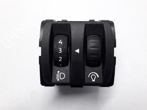 Used Switch RENAULT MEGANE III Grandtour (KZ0/1) 1.5 dCi (KZ09, KZ0D, KZ1G, KZ29, KZ14, KZ1W, KZ10, KZ1F,... (110 hp) 22481873