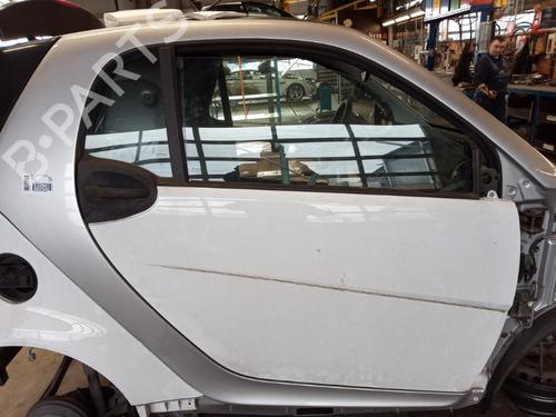 Used Right front door Right front door SMART FORTWO Coupe (451) electric drive (451.390, 451.391) (75 hp) 22495610 22495610