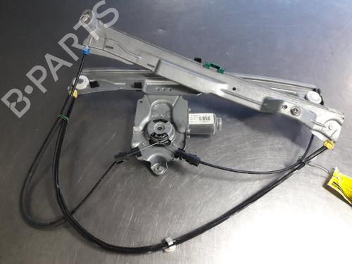 Rudehejsemekanisme Højre foran RENAULT CLIO III (BR0/1, CR0/1) 1.2 16V (BR02, BR0J, BR11, CR02, CR0J, CR11) (75 hp) 22458549
