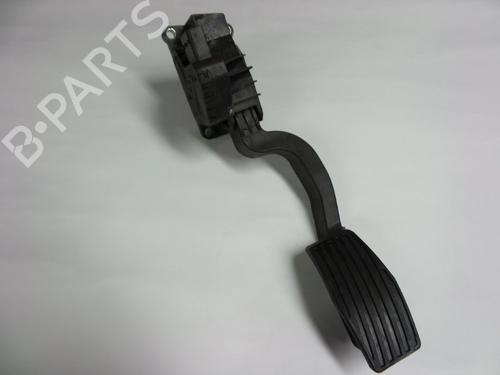 Used Pedal OPEL CORSA D (S07) 1.4 (L08, L68) (90 hp) 22454136