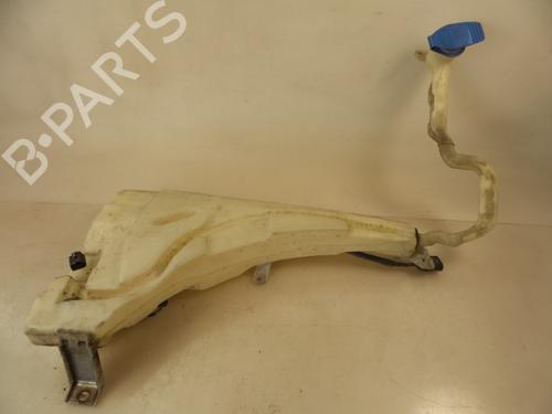 Used Windscreen washer tank VW TOUAREG (7LA, 7L6, 7L7) 3.2 V6 (220 hp) 22476618