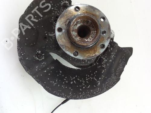 Used Right front steering knuckle BMW 5 Touring (E61) 520 d (163 hp) 22486073