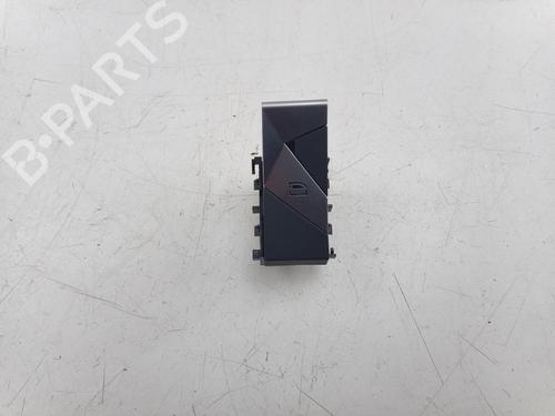 switch-ds-ds-7-j4_-jc_-2022-32481010 main image