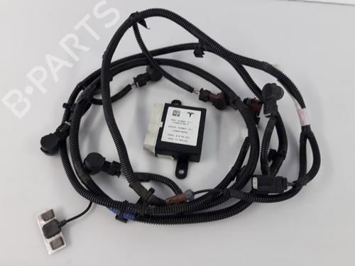 Elektronisk modul TESLA MODEL X (5YJX) 75D AWD (525 hp) 22505624