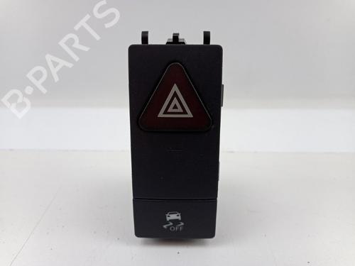 Used Warning switch MERCEDES-BENZ E-CLASS (W212) E 200 CDI / BlueTEC (212.005, 212.006) (136 hp) 22497341