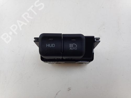 Used Switch TOYOTA PRIUS (_W5_) 1.8 Hybrid (ZVW50, ZVW50_, ZVW51_, ZVW50R, ZVW51) (122 hp) 28819470