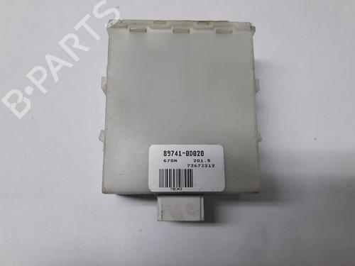Used Electronic module TOYOTA YARIS (_P1_) 1.3 (SCP12_, SCP13_, SCP12R, SCP13R) (87 hp) 22471739