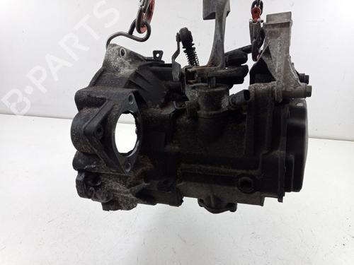 Used Gearbox VW GOLF IV (1J1) 2.0 (115 hp) 30820320