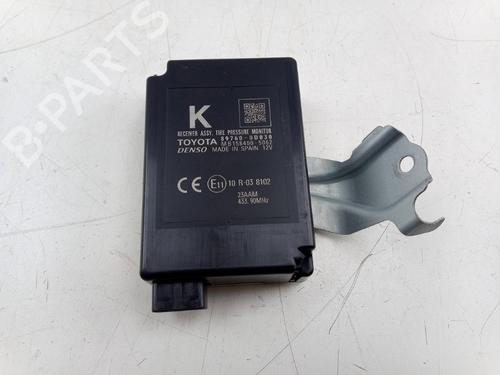 Module électronique TOYOTA YARIS (_P13_) 1.3 (NSP130_, NSP130) (99 hp) 29925341