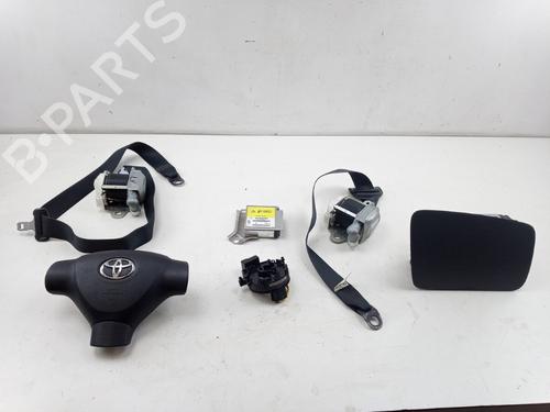 Used Airbag Kit TOYOTA AYGO (_B1_) 1.0 (KGB10_, KGB10R) (68 hp) 30811202