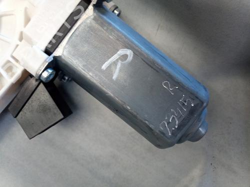 Front right window mechanism MERCEDES-BENZ A-CLASS (W169) A 160 (169.031, 169.331) | BP29167816C23 