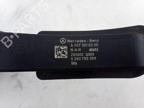 Pedal MERCEDES-BENZ SPRINTER 3,5-t Van (B907, B910) 311 CDI RWD (907.633, 907.635, 907.631, 907.637) | BP38462330I4 - Image 4