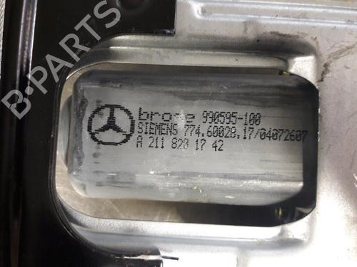 Front right window mechanism MERCEDES-BENZ C-CLASS (W203) C 180 Kompressor (203.046) | BP22454400C23
