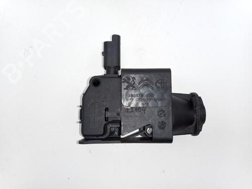 Used Fuel door actuator TOYOTA PROACE Van (MDZ_) 1.6 D4d (MDZ2) (116 hp) 27547539