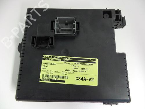 Zekeringkast VOLVO S60 I (384) D5 | BP22470322E1