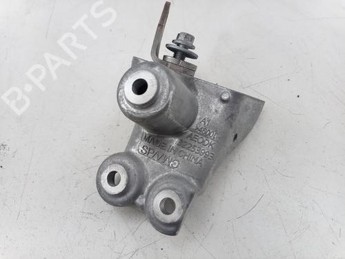 Used Engine mount VOLVO V60 II (225) B3 Mild-Hybrid (177 hp) 22513960