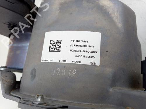 Servo brake TESLA MODEL 3 (5YJ3) EV AWD | BP23143894M42