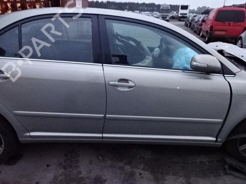 Dør høyre bak TOYOTA AVENSIS Saloon (_T25_) 2.0 D-4D (ADT250_, ADT250R) (126 hp) 30835063