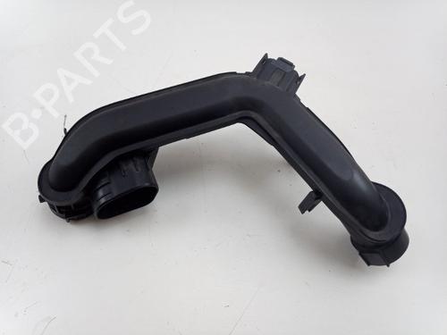 Intercooler-rør  AUDI A3 Sportback (8VA, 8VF) 1.0 TFSI (115 hp) 32758911