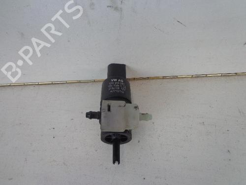 Used Washer pump VW GOLF VI (5K1) 1.6 TDI (105 hp) 22470154