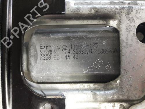 Front right window mechanism MERCEDES-BENZ C-CLASS (W203) C 200 CDI (203.004) | BP22458279C23