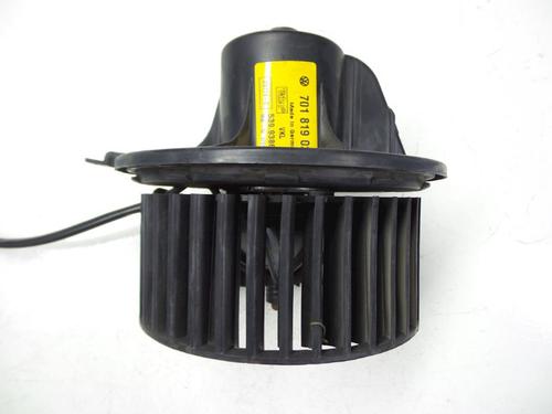 Gebläsemotor für VW TRANSPORTER T4 Bus (70B, 70C, 7DB, 7DK, 70J, 70K, 7DC, 7DJ) 1.9 TD (68 hp) 22473102