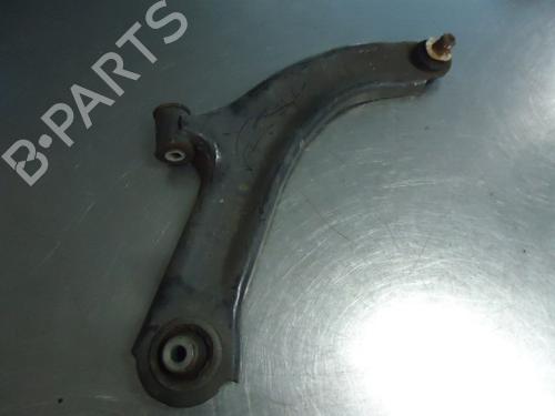 Used Right front suspension arm RENAULT CLIO III (BR0/1, CR0/1) 1.5 dCi (C/BR0G, C/BR1G) (68 hp) 22462755