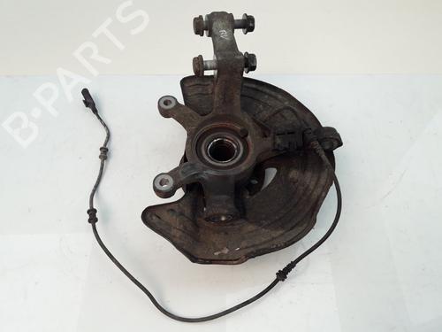 Used Right front steering knuckle MERCEDES-BENZ CLA Coupe (C117) CLA 180 (117.342) (122 hp) 22511365