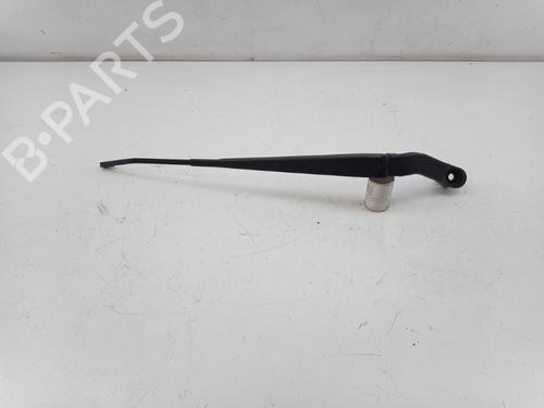 Front windshield wiper arm MITSUBISHI OUTLANDER III (GG_W, GF_W, ZJ, ZL, ZK) 2.0 Hybrid 4WD (GG2W) | BP29283225C143 
