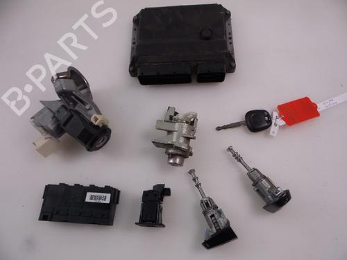 Used Electronic module TOYOTA YARIS (_P9_) 1.3 VVT-i (SCP90_, SCP90R) (87 hp) 22514792