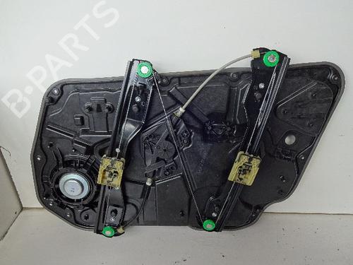 Rudehejsemekanisme ventre foran VOLVO V60 I (155) T3 | BP22471522C22 