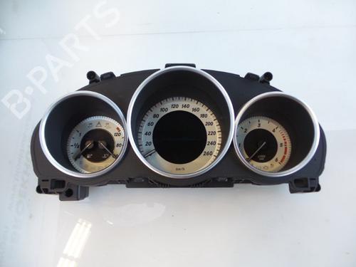 Multifunctionele display MERCEDES-BENZ E-CLASS (W212) E 200 CDI / BlueTEC (212.005, 212.006) (136 hp) 22479505