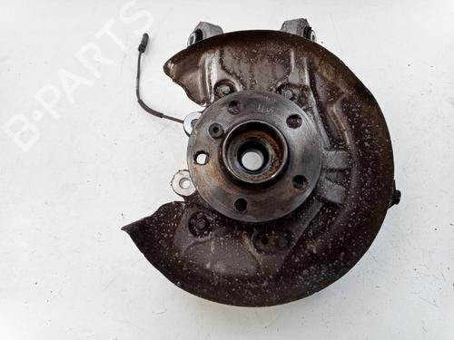 Used Left rear steering knuckle BMW i3 (I01) Electric (170 hp) 24132554
