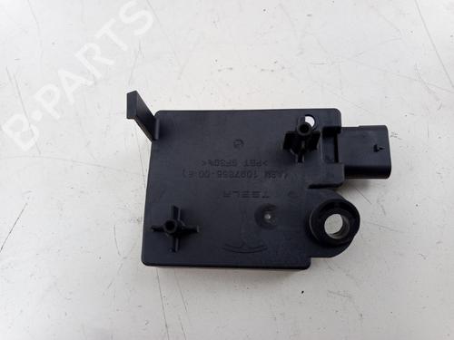 Control unit TESLA MODEL 3 (5YJ3) EV | BP22492924M11 - Image 3