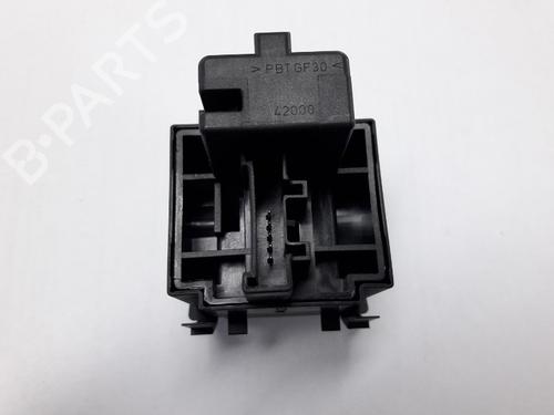 Switch RENAULT MEGANE II Estate (KM0/1_) 1.5 dCi (KM16) | BP22500299I30