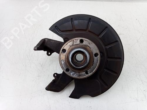 Used Left front steering knuckle SKODA OCTAVIA II (1Z3) 1.2 TSI (105 hp) 22495391