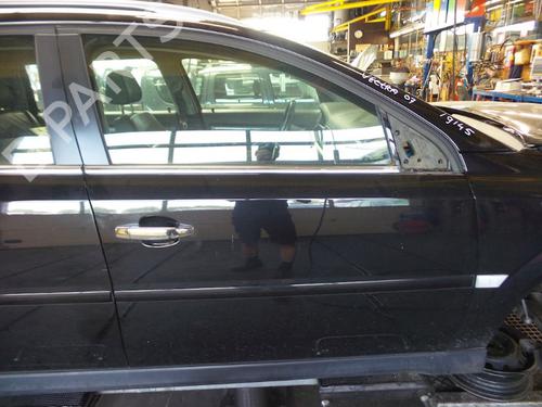 Used Right front door Right front door OPEL VECTRA C Estate (Z02) 2.2 direct (F35) (155 hp) 34103748 34103748