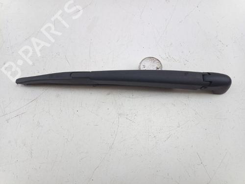 Used Rear windshield wiper arm FIAT 500 (312_) 1.2 (312AXA1A) (69 hp) 31118099