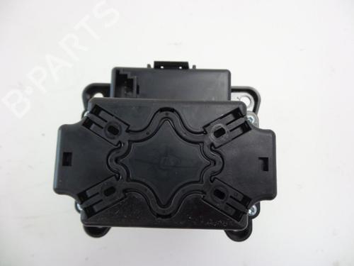 Switch MERCEDES-BENZ E-CLASS T-Model (S212) E 350 BlueTEC (212.226) | BP22496558I30 