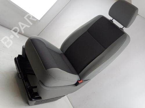 Right front seat VW TRANSPORTER T5 Van (7HA, 7HH, 7EA, 7EH) 2.0 TDI | BP28196820C16 