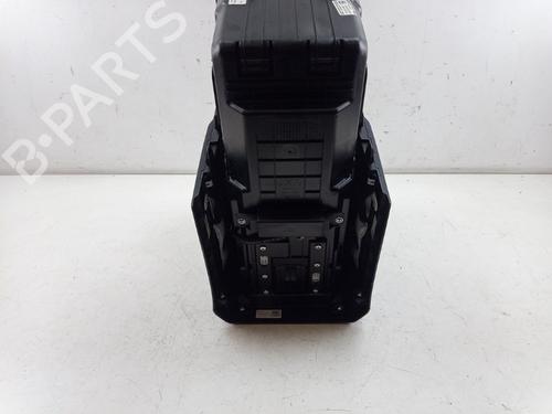 Middle console HYUNDAI SANTA FE V (MX5) 1.6 T-GDI PHEV HTRAC | BP33217897I22  - Image 9