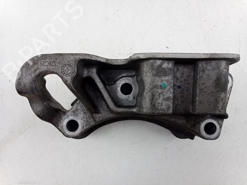 Used Engine mount Engine mount FORD FOCUS II Turnier (DA_, FFS, DS) 1.6 TDCi (109 hp) 33326694 33326694