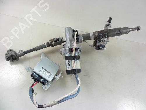 Used Steering column TOYOTA YARIS (_P13_) 1.5 Hybrid (NHP130_, NHP130) (101 hp) 22481219