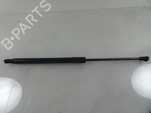 Used Tailgate lift support TOYOTA AURIS Estate (_E18_) 1.8 Hybrid (ZWE186_, ZWE186R, ZWE186H) (136 hp) 22479641